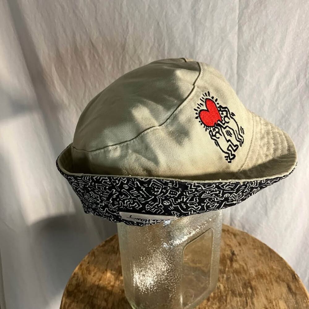 Keith Haring H&M collab reversible cotton twill bucket hat Limited Edition.